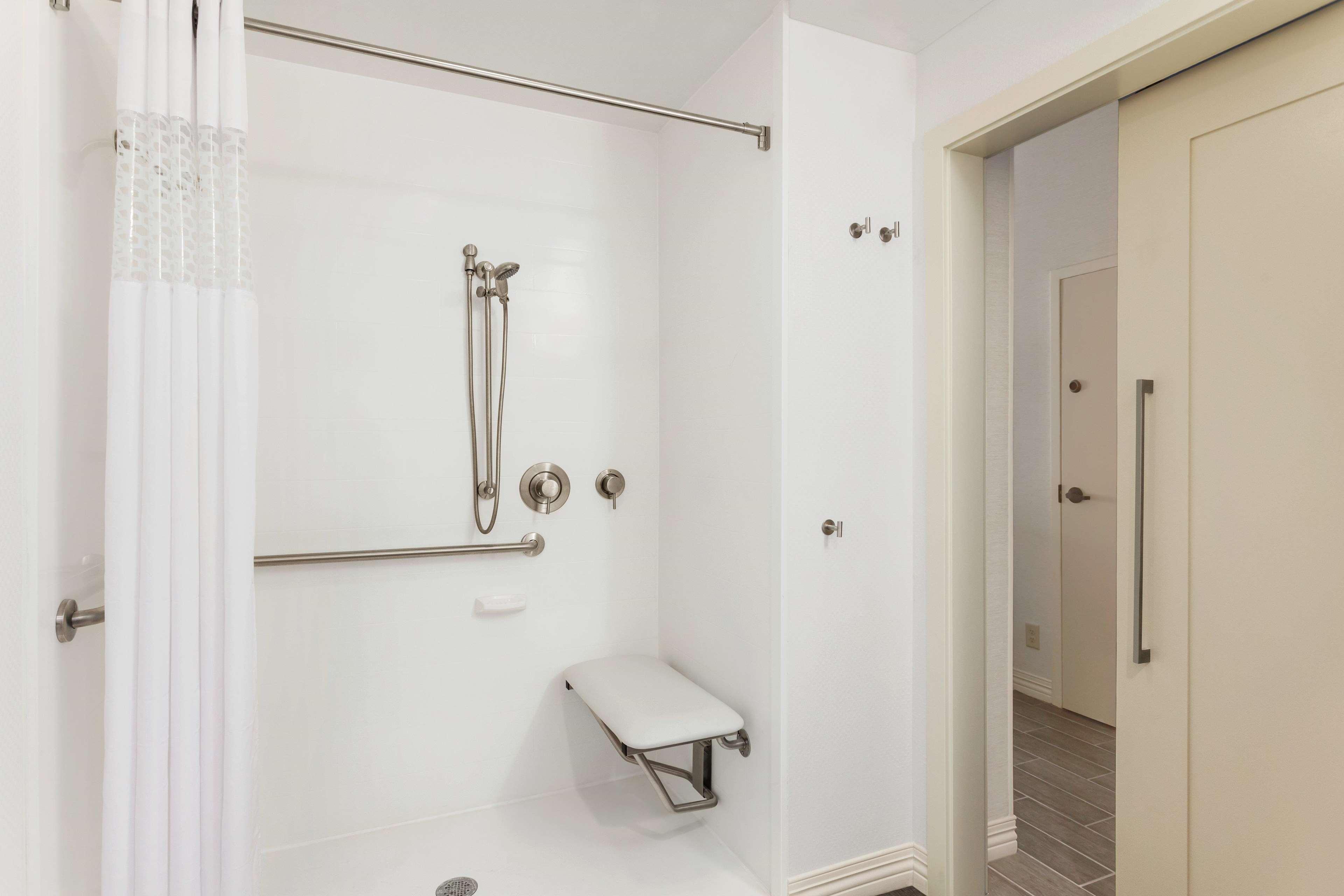 Hampton Inn Burlington - Colchester Kültér fotó