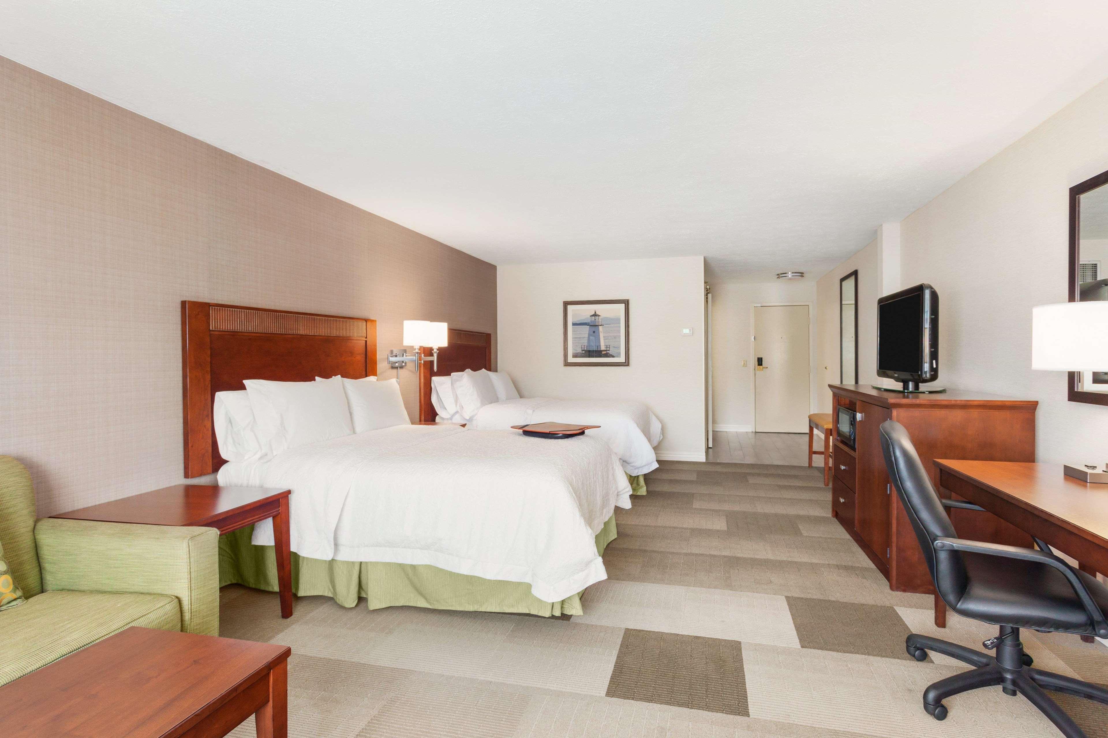 Hampton Inn Burlington - Colchester Kültér fotó