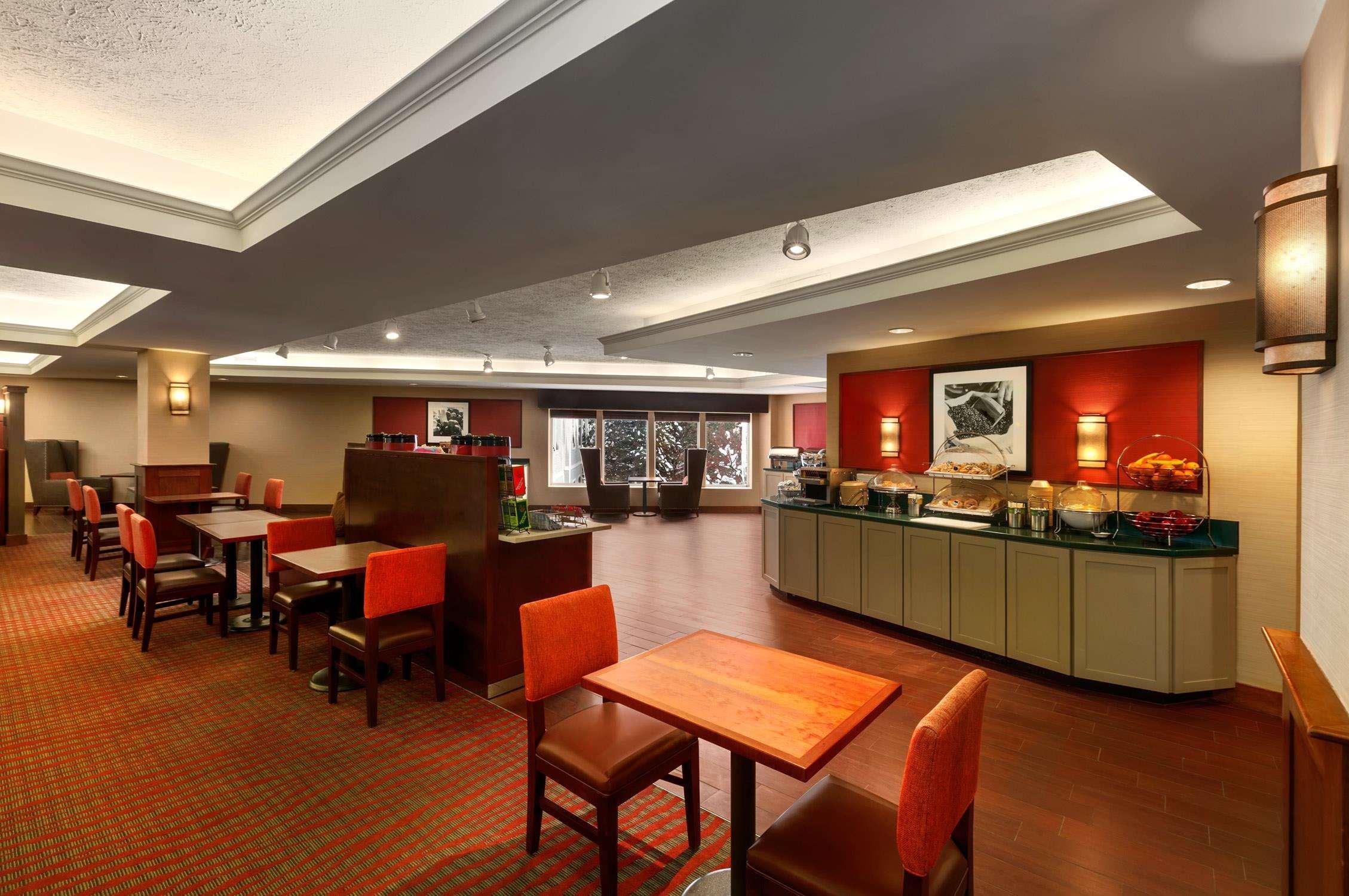 Hampton Inn Burlington - Colchester Kültér fotó
